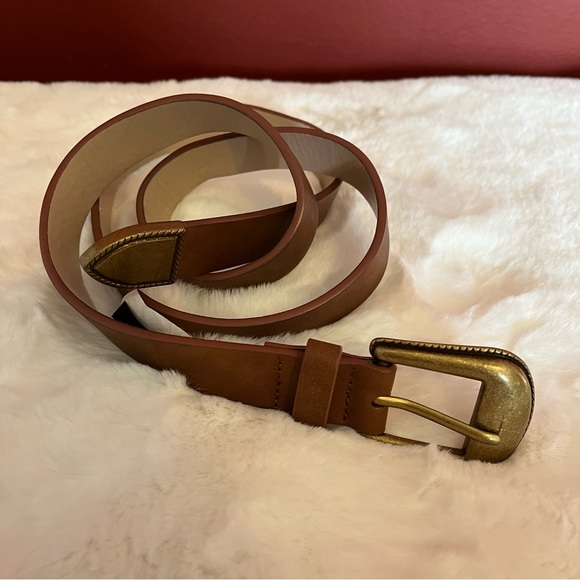 Express women’s size medium brown belt, gold hardware - Picture 1 of 5